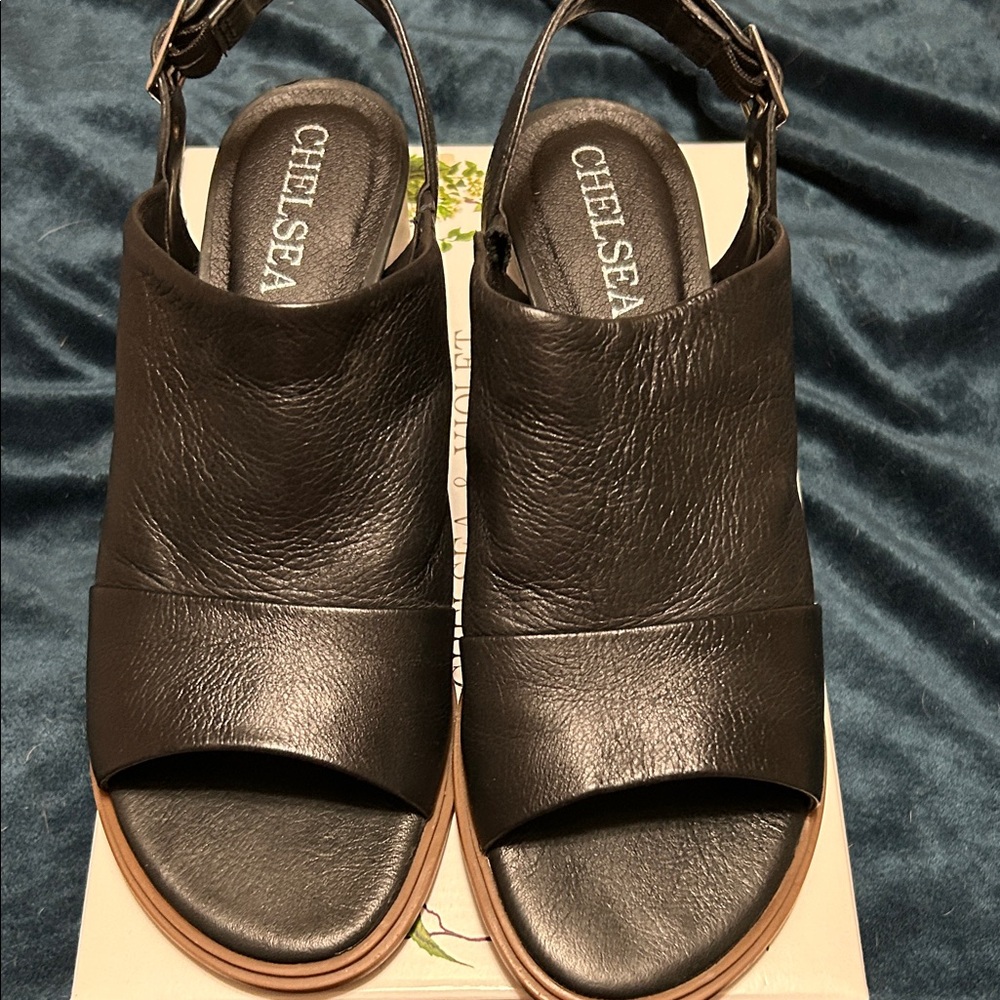 Chelsea & Violet Black Open-Toe Slingback Mules